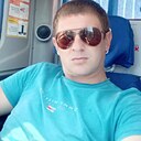 Михаил, 33 года