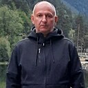 Макс, 44 года