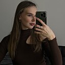 Полина, 22 года
