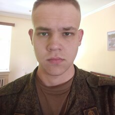 Фотография мужчины Илья, 21 год из г. Серов