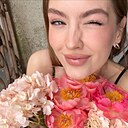 Эля, 24 года