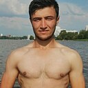 Охунчон Чумаев, 24 года