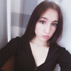 Фотография девушки Ксения, 19 лет из г. Нижнеудинск