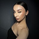 Karina Natalich, 20 лет