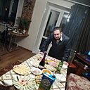 Илья, 33 года