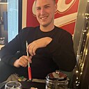 Роман, 23 года