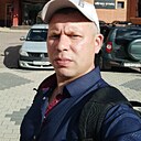 Максим, 42 года