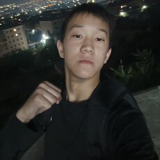 Фотография мужчины Lesha, 18 лет из г. Улан-Удэ