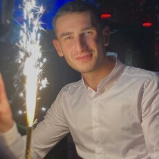 Фотография мужчины Гарик, 20 лет из г. Адлер
