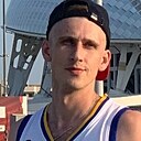 Михаил, 34 года