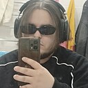 Антон, 23 года