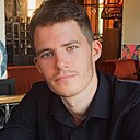 Лев, 27 лет