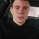 Денис, 21 год