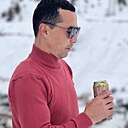John, 29 лет