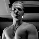Антон, 32 года