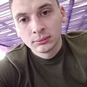 Максим, 24 года