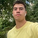 Артур, 23 года