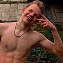 Дамир, 18 лет