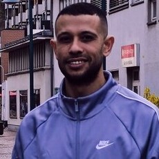 Ibrahim, 34 из г. Бонн.
