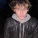 Артур, 22 года
