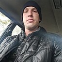 Виктор, 33 года