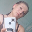 Ketrin Pirs, 33 года