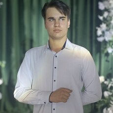 Фотография мужчины Дмитрий, 19 лет из г. Иркутск