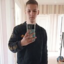 Максим, 21 год