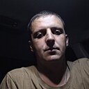 Джони, 30 лет