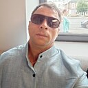Саша, 42 года