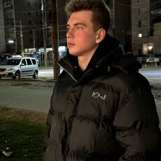 Фотография мужчины Андрей, 19 лет из г. Джанкой