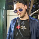 Денис, 24 года