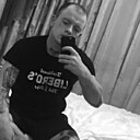 Shefoni, 27 лет