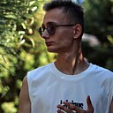 Артём, 23 года