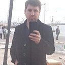 Макс, 33 года