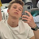 Даня, 22 года