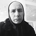 Илья, 32 года