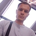 Михаил, 32 года