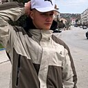 Антон, 22 года