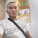 Макс, 32 года