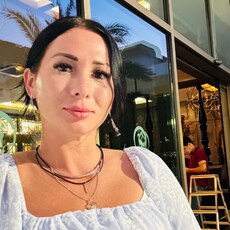 Фотография девушки Лия, 44 года из г. Санкт-Петербург