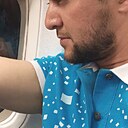 Макс, 33 года