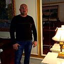 Борис, 42 года