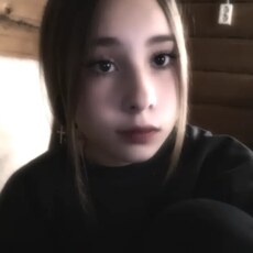 Фотография девушки Юля, 18 лет из г. Ижевск
