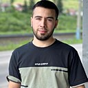 Гаджи, 20 лет