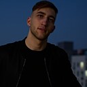 Артём, 24 года