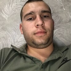Фотография мужчины Андрей, 25 лет из г. Южно-Сахалинск