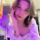 Анастасия, 18 лет