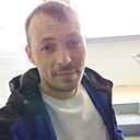 Tema, 34 года
