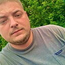 Максим, 24 года